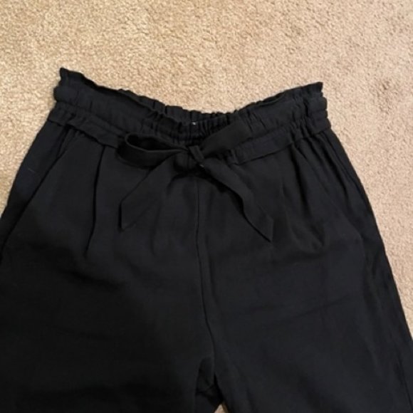 ZARA High-Waisted Paper Bag Pants, Black, Small - Picture 7 of 9
